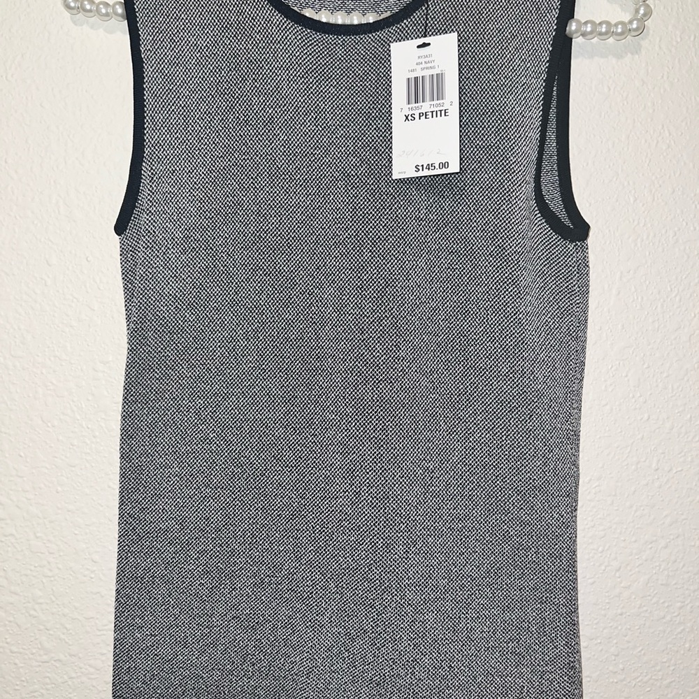 Anne Klein Gray and Black Fitted Sleeveless Tank Top